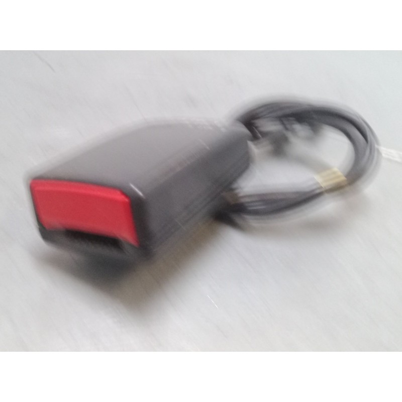 Recambio de anclaje cinturon delantero derecho para mercedes-benz clk (c209) clk 200 kompressor (209.342) referencia OEM IAM   