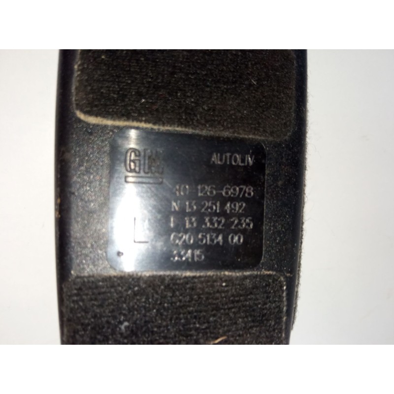 Recambio de anclaje cinturon trasero izquierdo para opel zafira tourer c (p12) 1.6 cdti (75) referencia OEM IAM   