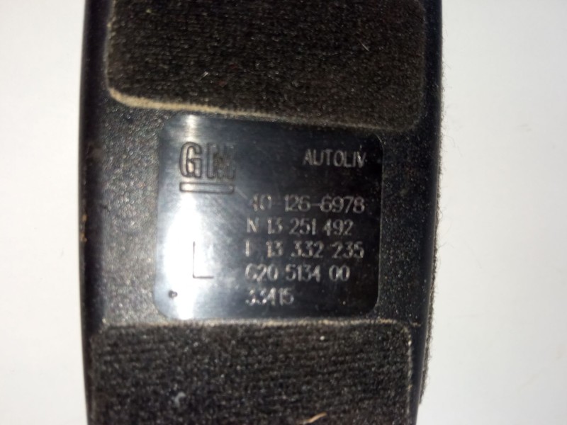 Recambio de anclaje cinturon trasero izquierdo para opel zafira tourer c (p12) 1.6 cdti (75) referencia OEM IAM   