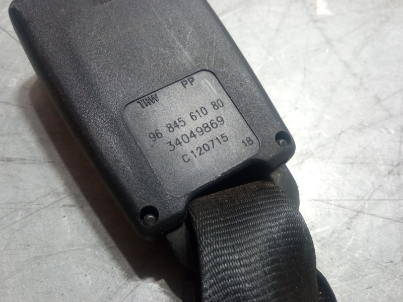 Recambio de anclaje cinturon trasero derecho para citroën c3 ii (sc_) 1.0 vti 68 referencia OEM IAM   
