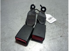Recambio de anclaje cinturon trasero izquierdo para citroën c3 ii (sc_) 1.0 vti 68 referencia OEM IAM