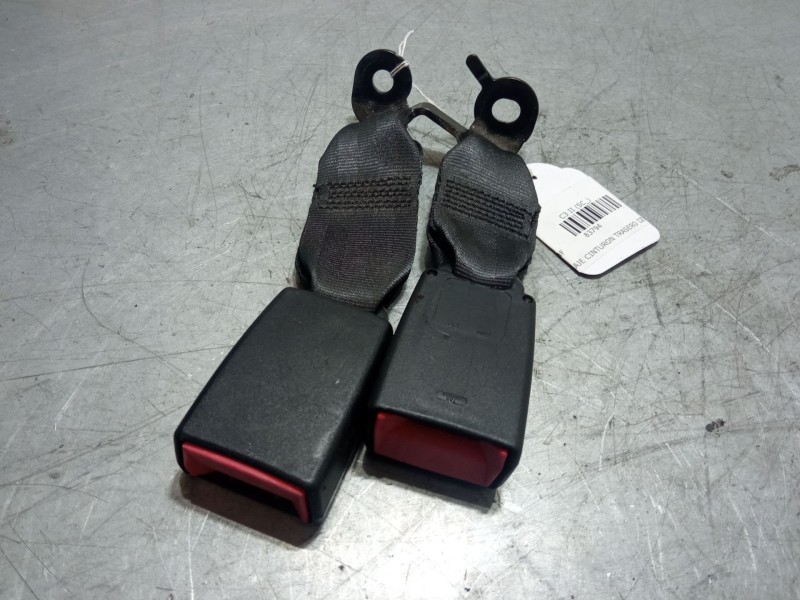 Recambio de anclaje cinturon trasero izquierdo para citroën c3 ii (sc_) 1.0 vti 68 referencia OEM IAM   