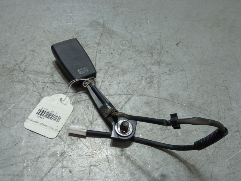 Recambio de anclaje cinturon delantero derecho para mazda 2 (de_, dh_) 1.4 mzr-cd referencia OEM IAM   