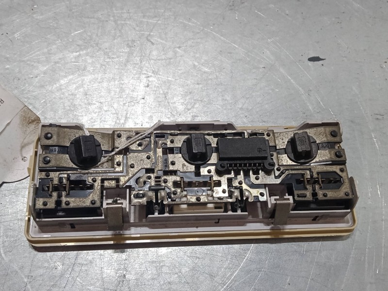 Recambio de luz interior delantera para land rover range rover iii (l322) 4.4 4x4 referencia OEM IAM   