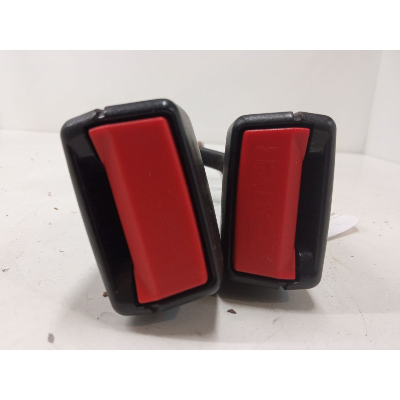 Recambio de anclaje cinturon trasero derecho para mercedes-benz clase s (w221, v221) s 400 hybrid (221.095, 221.195) referencia 