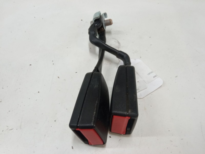 Recambio de anclaje cinturon trasero derecho para mercedes-benz clase s (w221, v221) s 400 hybrid (221.095, 221.195) referencia 