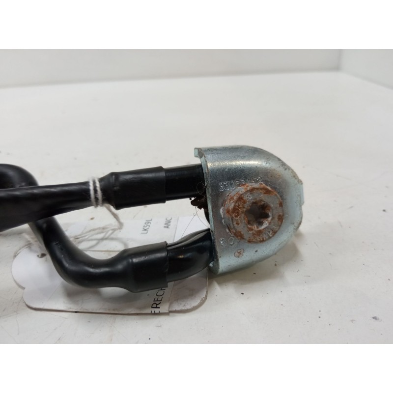 Recambio de anclaje cinturon trasero derecho para mercedes-benz clase s (w221, v221) s 400 hybrid (221.095, 221.195) referencia 