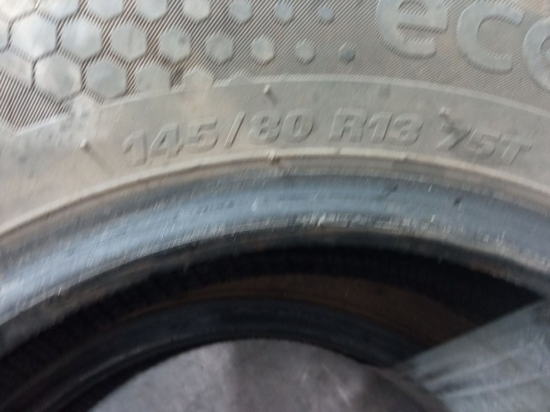 Recambio de neumatico 145/80 r13 75t para opel corsa b (s93) 1.0 i 12v (f08, f68, m68) referencia OEM IAM   