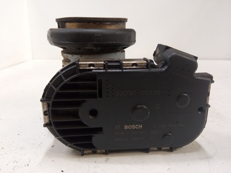 Recambio de caja mariposa para peugeot 107 (pm_, pn_) 1.0 referencia OEM IAM 220300Q020  