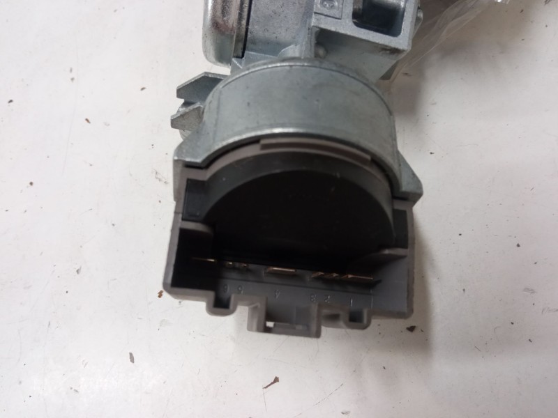 Recambio de kit bombines para ford focus ii furgoneta/station wagon 1.6 tdci referencia OEM IAM   