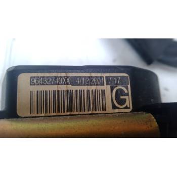CINTURON SEGURIDAD DELANTERO IZQUIERDO 