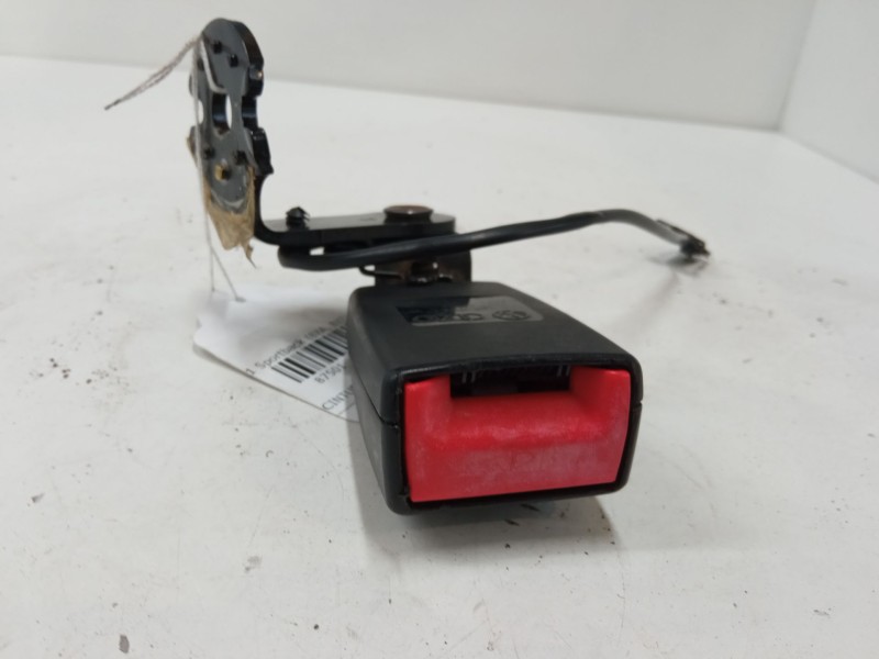Recambio de anclaje cinturon trasero derecho para audi a1 sportback (8xa, 8xf) 1.2 tfsi referencia OEM IAM   