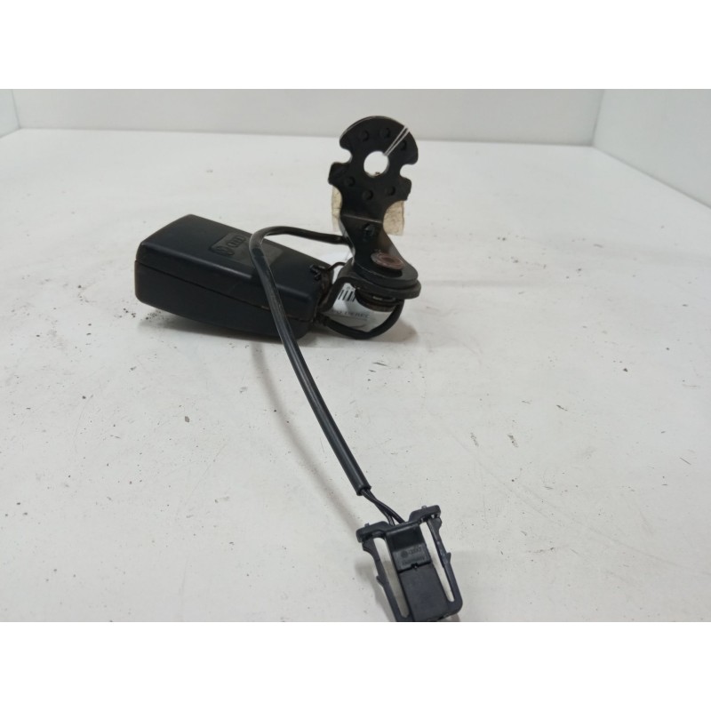 Recambio de anclaje cinturon trasero derecho para audi a1 sportback (8xa, 8xf) 1.2 tfsi referencia OEM IAM   