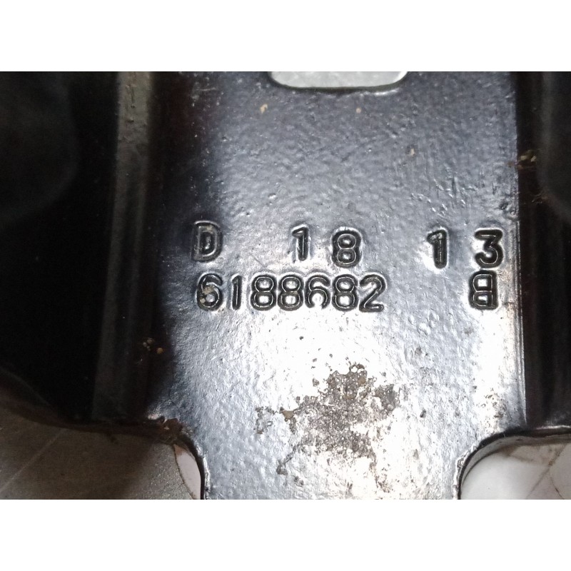 Recambio de anclaje cinturon trasero derecho para peugeot 208 i (ca_, cc_) 1.2 vti 82 referencia OEM IAM   