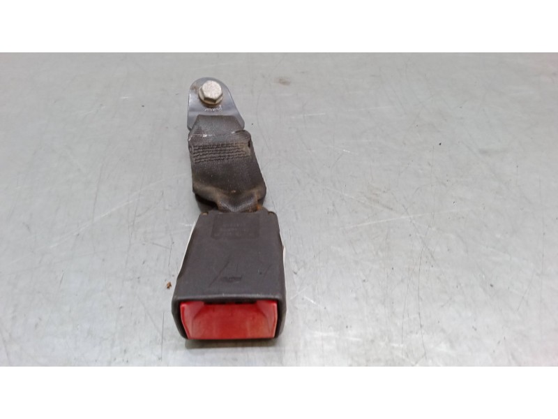Recambio de anclaje cinturon trasero derecho para citroën c3 ii (sc_) 1.4 referencia OEM IAM   