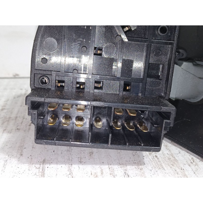 Recambio de mando limpiaparabrisas para renault twingo i (c06_) 1.2 16v (c06c, c06d, c06k) referencia OEM IAM 61570021.770105430