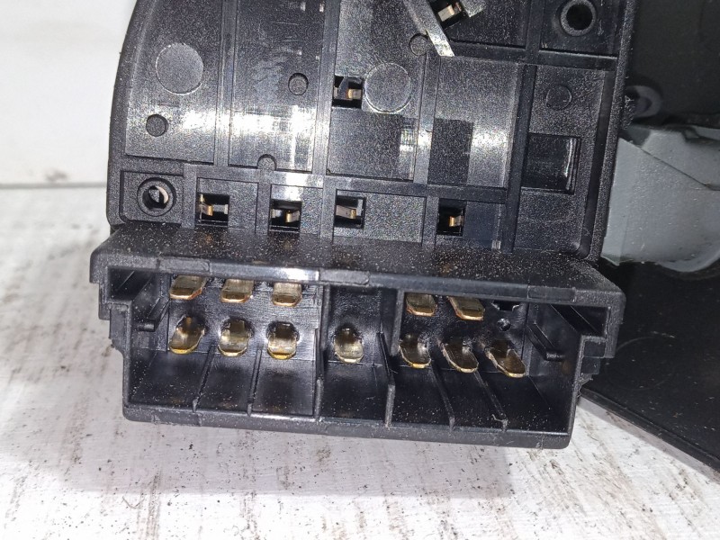 Recambio de mando limpiaparabrisas para renault twingo i (c06_) 1.2 16v (c06c, c06d, c06k) referencia OEM IAM 61570021.770105430