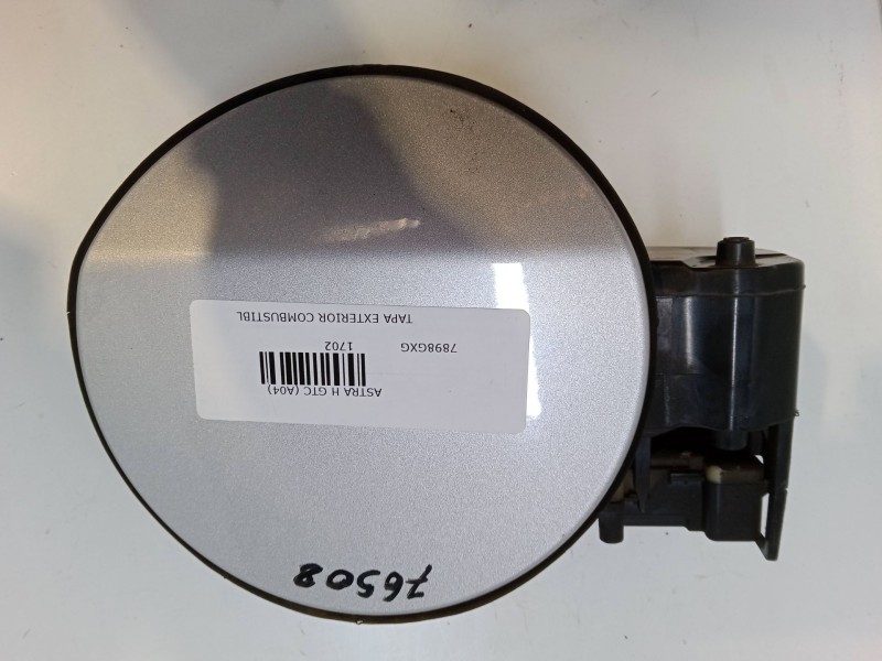 Recambio de tapa exterior combustible para opel astra j (p10) 1.7 cdti (68) referencia OEM IAM   
