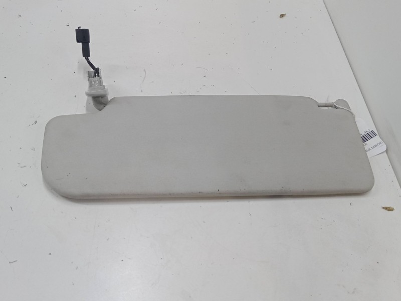 Recambio de parasol derecho para volkswagen polo iv (9n_, 9a_) 1.4 tdi referencia OEM IAM   