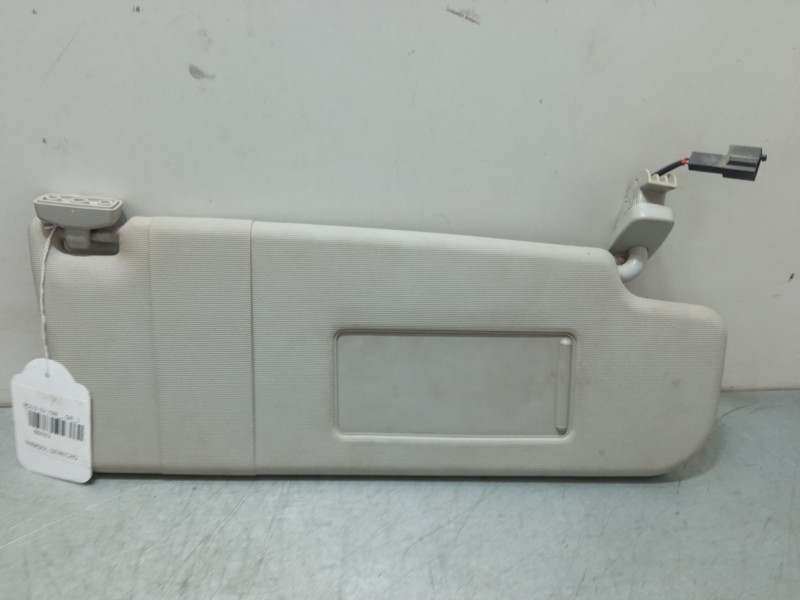 Recambio de parasol derecho para volkswagen polo iv (9n_, 9a_) 1.2 12v referencia OEM IAM   