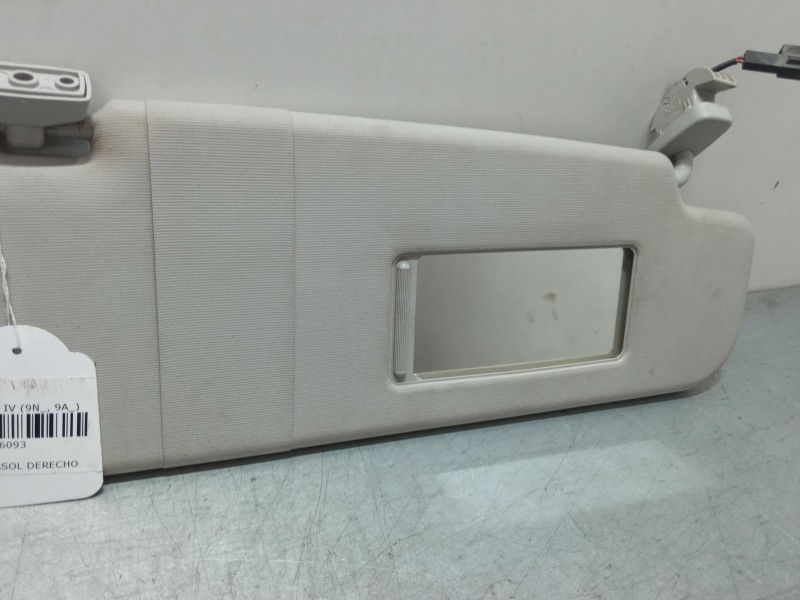 Recambio de parasol derecho para volkswagen polo iv (9n_, 9a_) 1.2 12v referencia OEM IAM   