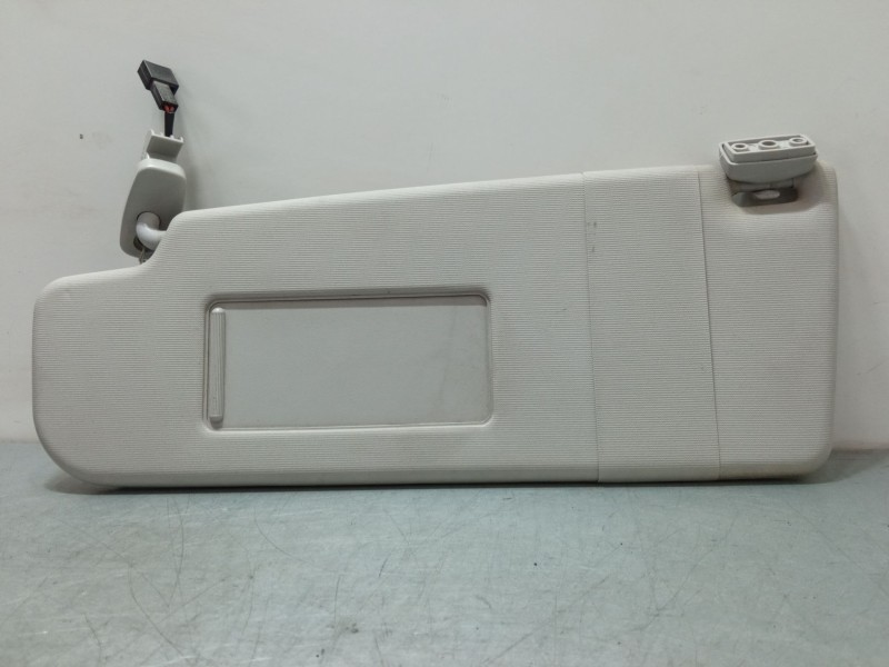 Recambio de parasol izquierdo para volkswagen polo iv (9n_, 9a_) 1.2 12v referencia OEM IAM   