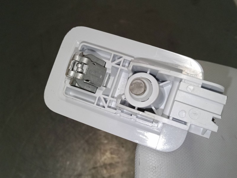 Recambio de parasol izquierdo para peugeot 208 i (ca_, cc_) 1.2 vti 82 referencia OEM IAM   