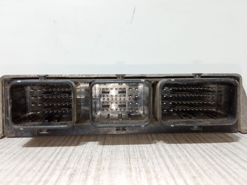 Recambio de centralita motor uce para peugeot 206 hatchback (2a/c) 1.4 i referencia OEM IAM 21585784-1A  