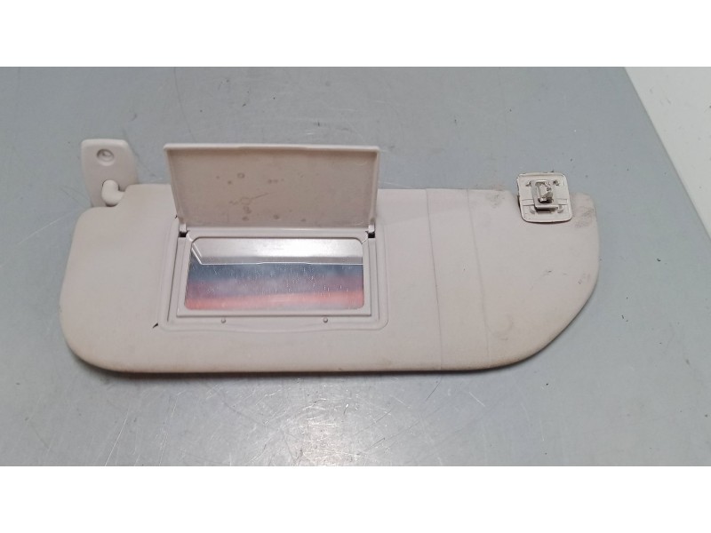 Recambio de parasol izquierdo para citroën c3 ii (sc_) 1.4 referencia OEM IAM   