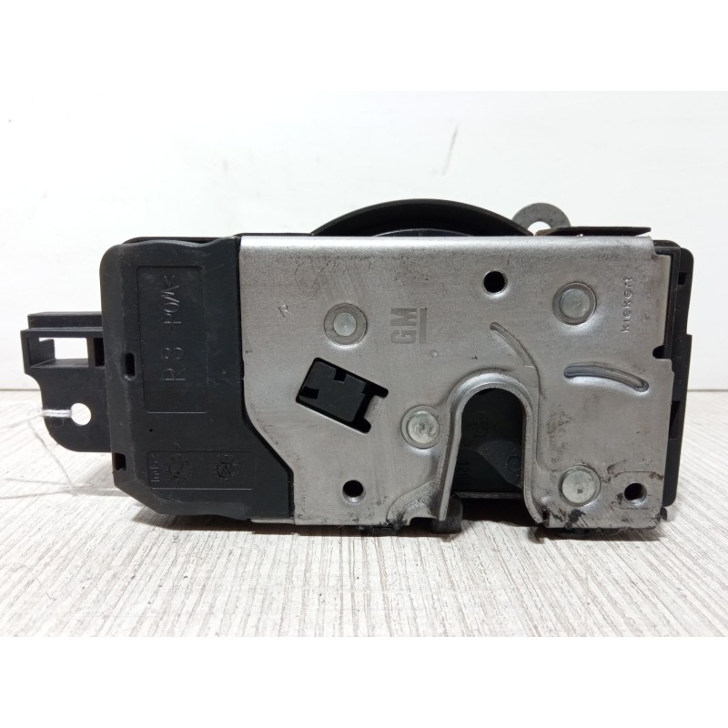 Recambio de cerradura puerta delantera derecha para opel astra h (a04) 1.6 (l48) referencia OEM IAM   