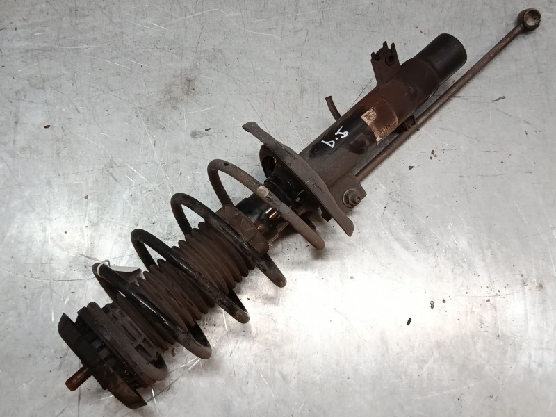 Recambio de amortiguador delantero izquierdo para peugeot 208 i (ca_, cc_) 1.2 vti 82 referencia OEM IAM   