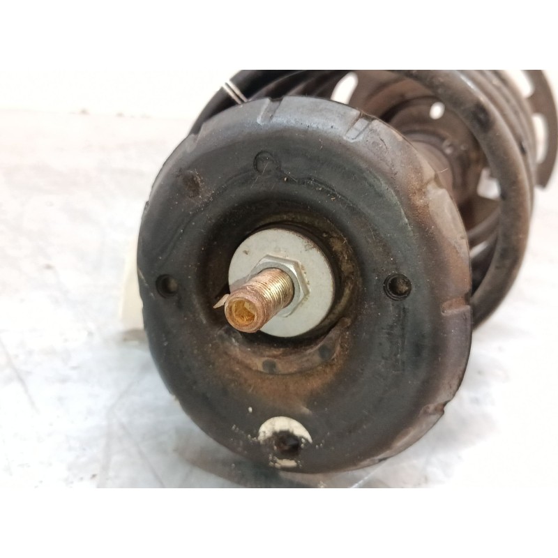 Recambio de amortiguador delantero izquierdo para peugeot 208 i (ca_, cc_) 1.2 vti 82 referencia OEM IAM   