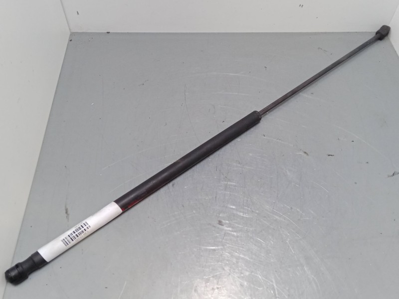 Recambio de amortiguadores capo para volvo c30 (533) 1.6 d referencia OEM IAM   