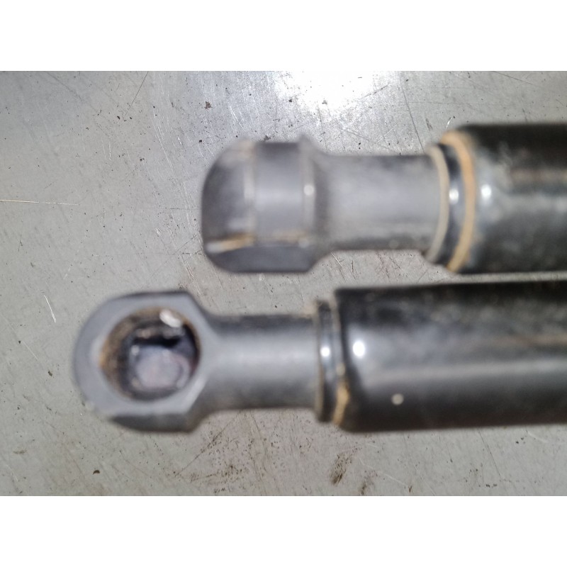 Recambio de amortiguadores malet/porton para citroën c3 ii (sc_) 1.4 referencia OEM IAM   