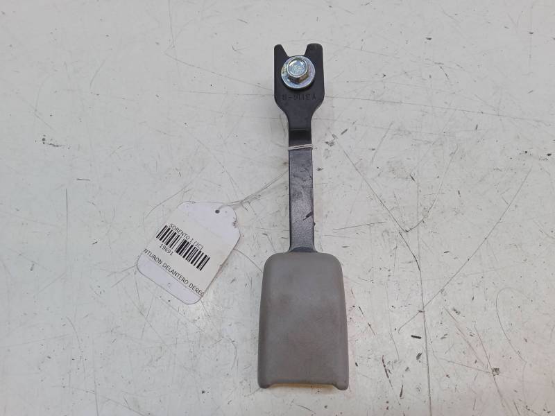 ANCLAJE CINTURON DELANTERO DERECHO 