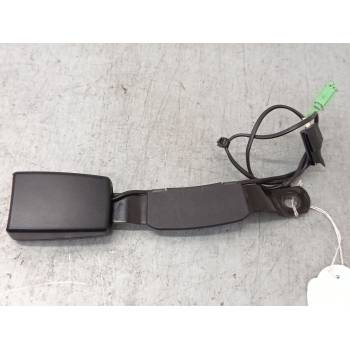 ANCLAJE CINTURON DELANTERO IZQUIERDO 