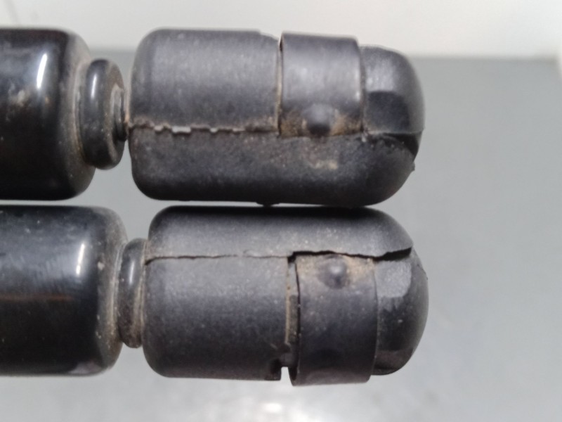 Recambio de amortiguadores malet/porton para renault clio iii (br0/1, cr0/1) 1.5 dci (br17, cr17) referencia OEM IAM   