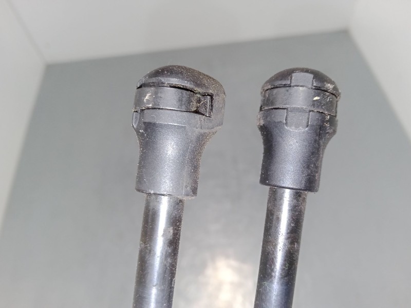 Recambio de amortiguadores malet/porton para peugeot 208 i (ca_, cc_) 1.2 vti 82 referencia OEM IAM   