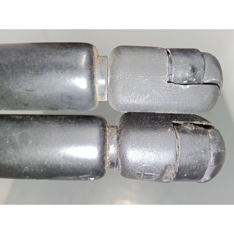 Recambio de amortiguadores maletero / porton para citroën c5 ii (rc_) 1.6 hdi (rc8hzb) referencia OEM IAM   