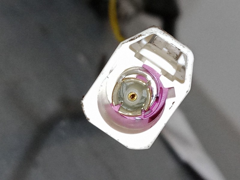 Recambio de antena para peugeot 208 i (ca_, cc_) 1.2 vti 82 referencia OEM IAM   