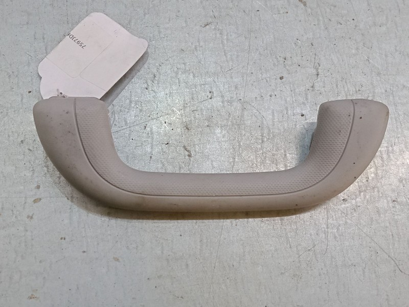 Recambio de asidero del derecho para kia rio iii (ub) 1.1 crdi referencia OEM IAM   