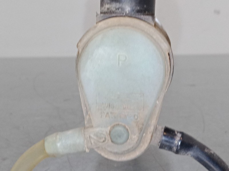 Recambio de bomba limpiaparabrisas para peugeot 206 hatchback (2a/c) 1.4 hdi eco 70 referencia OEM IAM   