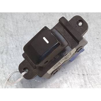 MANDO ELEVALUNAS DELANTERO DERECHO 935751W010 