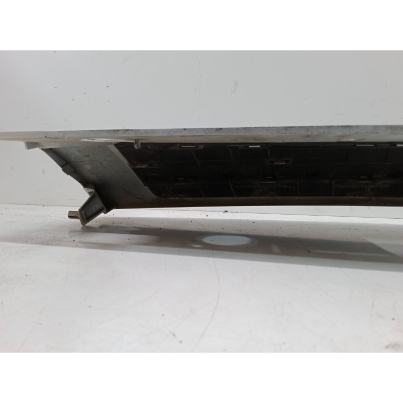 Recambio de rejillas capo para citroën berlingo / berlingo first furgoneta/monovolumen (m_) 1.9 d 70 (mbwjz, mcwjz) referencia O