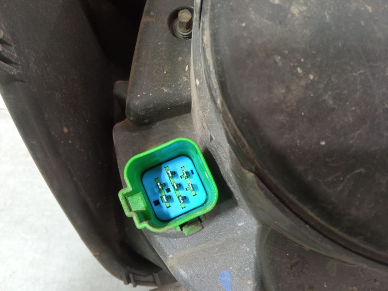 Recambio de faro izquierdo para ford fiesta v (jh_, jd_) 1.3 referencia OEM IAM   