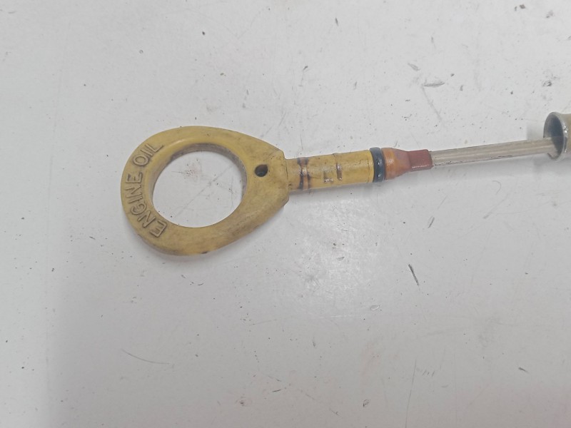 Recambio de varilla aceite para toyota celica coupé (_t23_) 1.8 16v vt-i (zzt230_) referencia OEM IAM   