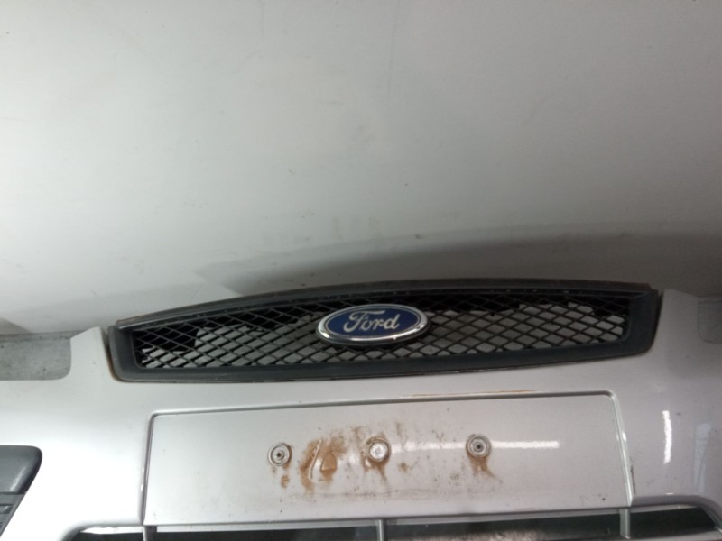 Recambio de paragolpes delantero para ford focus ii furgoneta/station wagon 1.6 tdci referencia OEM IAM   