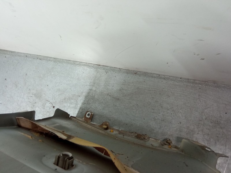 Recambio de aleta delantera derecha para renault master ii autobús (jd) 2.5 dci 120 referencia OEM IAM   