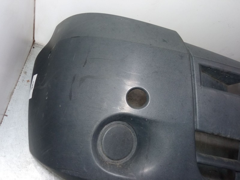 Recambio de paragolpes delantero para renault master ii autobús (jd) 2.5 dci 120 referencia OEM IAM   