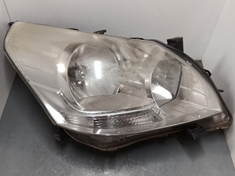 Recambio de faro derecho para toyota verso (_r2_) 1.6 (zgr20_) referencia OEM IAM 811300F090  